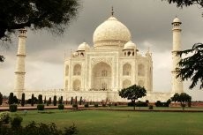 Takut Diperkosa, Wanita Inggris Loncat dari Jendela Kamar Hotel di India