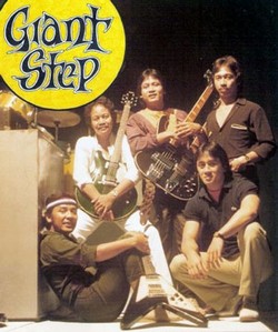 Blog Sakrielegious: Benny Soebardja, Kukuh Nan Teguh