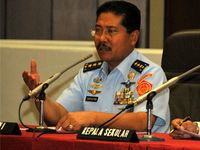 Kasum TNI Bekali 312 Siswa SMA Taruna Nusantara