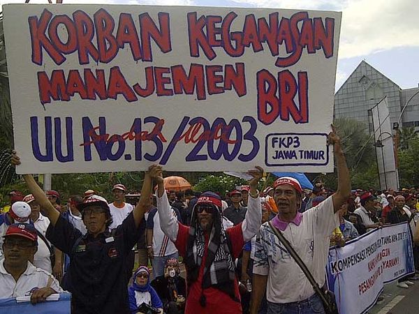 Pensiunan BRI Tuntut Pesangon