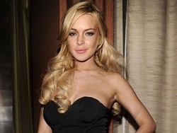 Nyetir Sembarangan Lindsay Lohan Kena Rehab