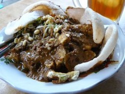 Tahu Tek-tek Kuliner Asli Kota Surabaya