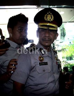 Naik Vellfire, Kompol Legimo Kembali Penuhi Panggilan KPK