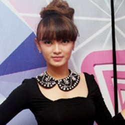 Balajar dari Kasus Jupe, Zaskia Gotik Tak Mau Songong