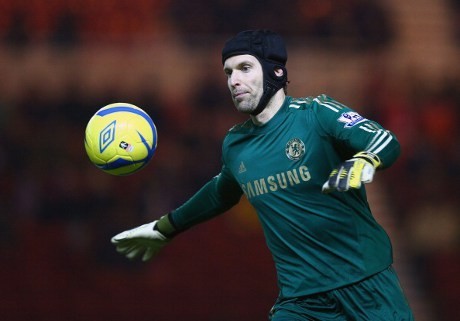 Cech Tepis Rumor Ketertarikan Arsenal