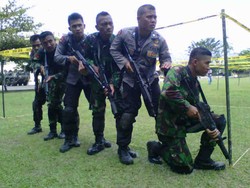 Polisi dan TNI Latihan Bersama Atasi Terorisme di Medan