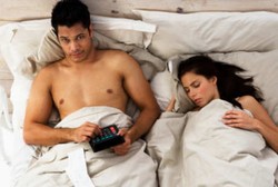 Pria Lebih Banyak Habiskan Uang Untuk Perawatan Diri Sebelum Bercinta