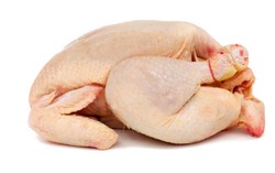 Makan Ayam yang Disuntik Hormon Bisa Ubah Anak Lelaki Jadi Gay?