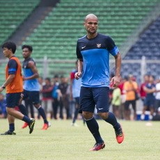 Optimistis Masuk Tim Inti, Van Dijk Siap Duet dengan Siapa pun