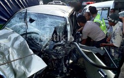 5 Kecelakaan Terjadi di Ibukota Sepanjang Jumat Dini hari, 1 Tewas