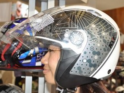 Harga Helm Rp 30.000 Sudah Pasti Barang Abal-abal