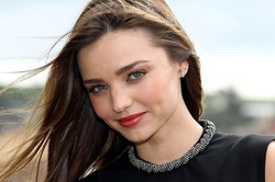 Miranda Kerr Punya Tips Bebas Jetlag Untuk Anda