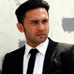 Teuku Zacky dan Passion sebagai Model