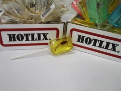 Novel Erotis & Permen Kalajengking, Suvenir Paling Laku di Bandara AS