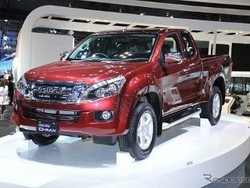 Isuzu Bangun Pabrik di India