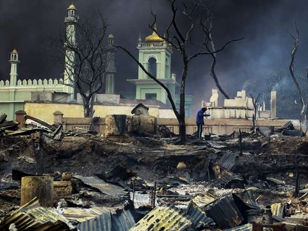 Myanmar Kembali Rusuh, 10 Orang Tewas