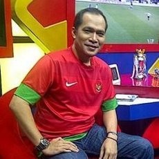 Presenter Sepakbola Ricky Jo Meninggal Dunia