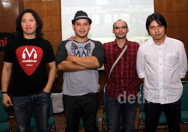 Musikimia, Merdeka Sampai Mati