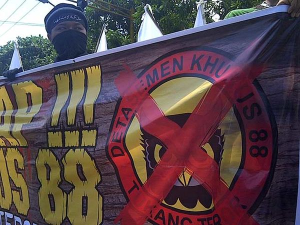 Ormas Islam Surabaya Minta Densus 88 Dibubarkan