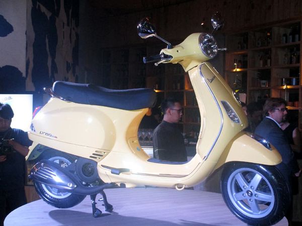 Vespa Luncurkan 2 Motor Anyar