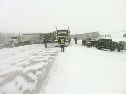 100 Kendaraan Tabrakan Beruntun, 300 Orang Dibawa ke RS