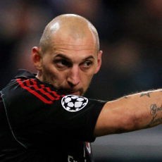 Ditaksir Klub Inggris, Abbiati Prioritaskan Bertahan di Milan