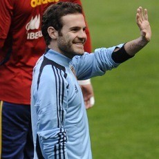 Mata Minta Spanyol Abaikan Polemik Del Bosque-Mourinho