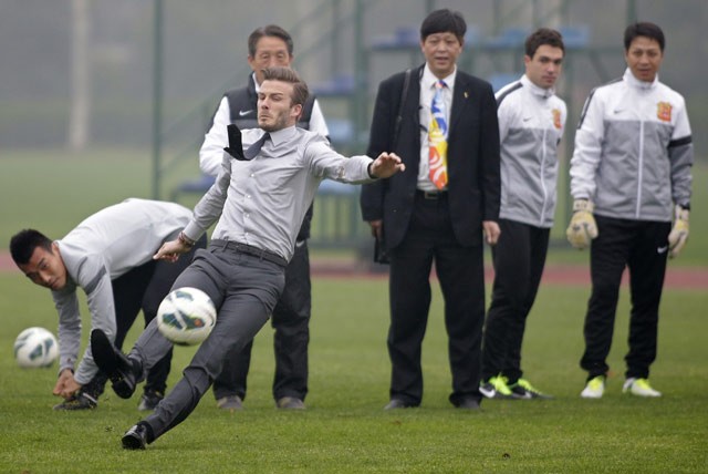 Ups! Beckham Terpeleset