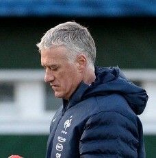 Deschamps Tetap Percaya Benzema