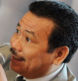 Serunya Pengacara Berebut Bicara di DPR