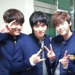 Jonghyun CNBlue Jadi Anak SMA di Running Man