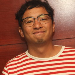 Ringgo: Dari Calo Kereta, Bakar Diri, hingga Patah Kaki