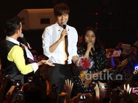 Lee Min Ho Tebar Senyuman di Jumpa Fans Jakarta