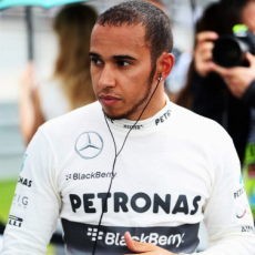 Insiden Hamilton Nyasar ke Pit McLaren