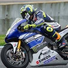 Girangnya Rossi Usai Kalahkan Pedrosa dan Lorenzo Lagi