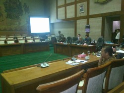 Hanya 8 Anggota DPR Hadiri Rapat Komisi VI dengan PT Garam