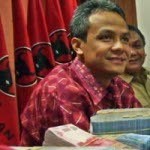 FPDIP Lakukan Rotasi, Wakil Ketua Komisi II Ganjar Pranowo Digeser