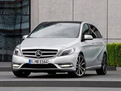 Mercy B-Class Disenangi Wanita