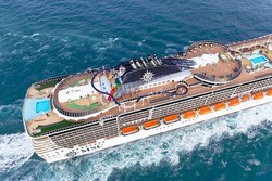 Kapal Pesiar Khadafi Akhirnya Dipakai untuk Wisata