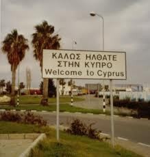 Cegah Penarikan Dana Besar-besaran, Seluruh Bank di Siprus Masih Tutup