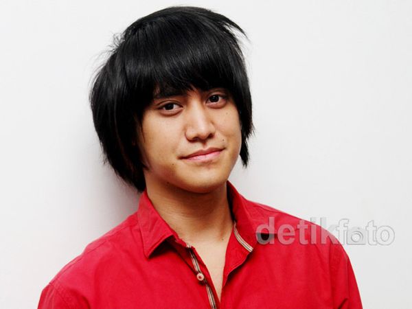 Kevin Aprilio Lagi Galau