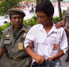 Pelajar Bolos Main Game Online Dirazia Satpol PP