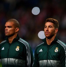 Jika Bisa, Pique Ingin Barca Rekrut Pepe, Ramos, Varane, atau Casillas