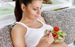 Ubi dan Ikan Wajib Dikonsumsi Wanita Hamil