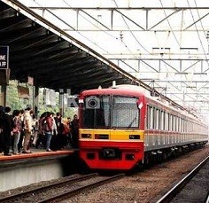 Pengguna Tolak Rencana Penghapusan KRL Ekonomi