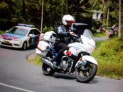 Suzuki Inazuma Jadi Motor Polisi