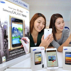 Samsung Galaxy Note 3 Gunakan Layar Fleksibel