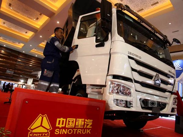 Truk China Serbu Pasar Indonesia
