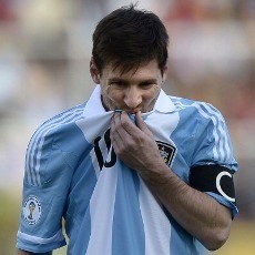 Gagal Cetak Gol Kemenangan, Messi Mengaku Ragu