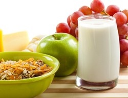 Segelas Susu Skim Saat Sarapan Efektif Turunkan Berat Badan 